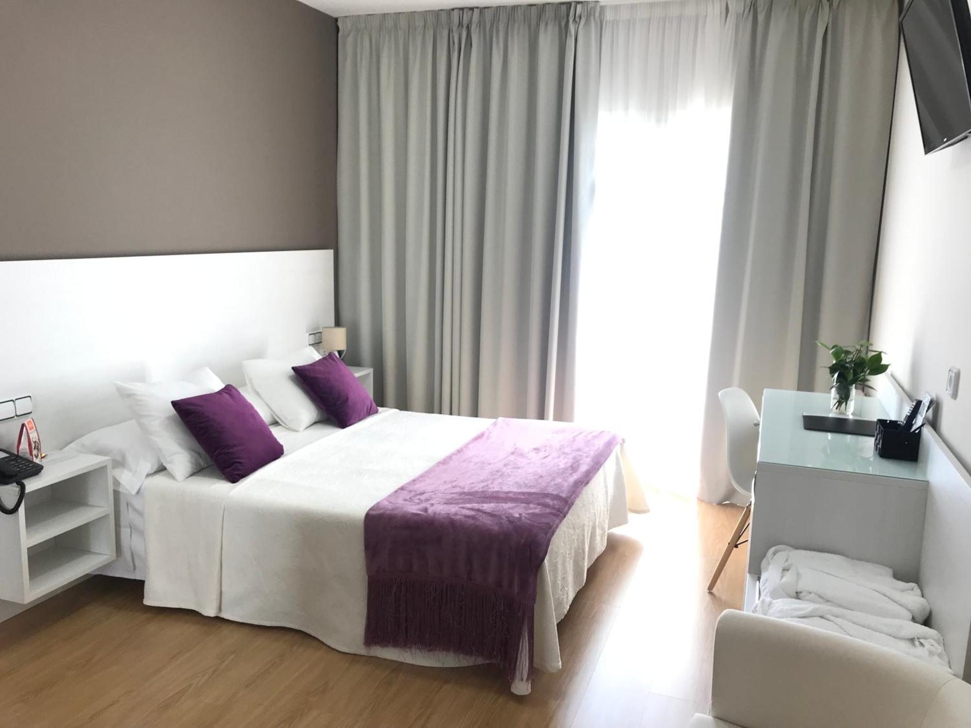 סנשנשו Hotel Nuevo Vichona חדר תמונה