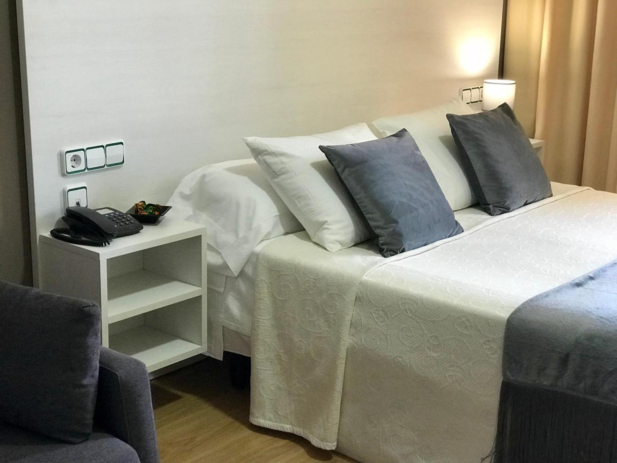 סנשנשו Hotel Nuevo Vichona חדר תמונה
