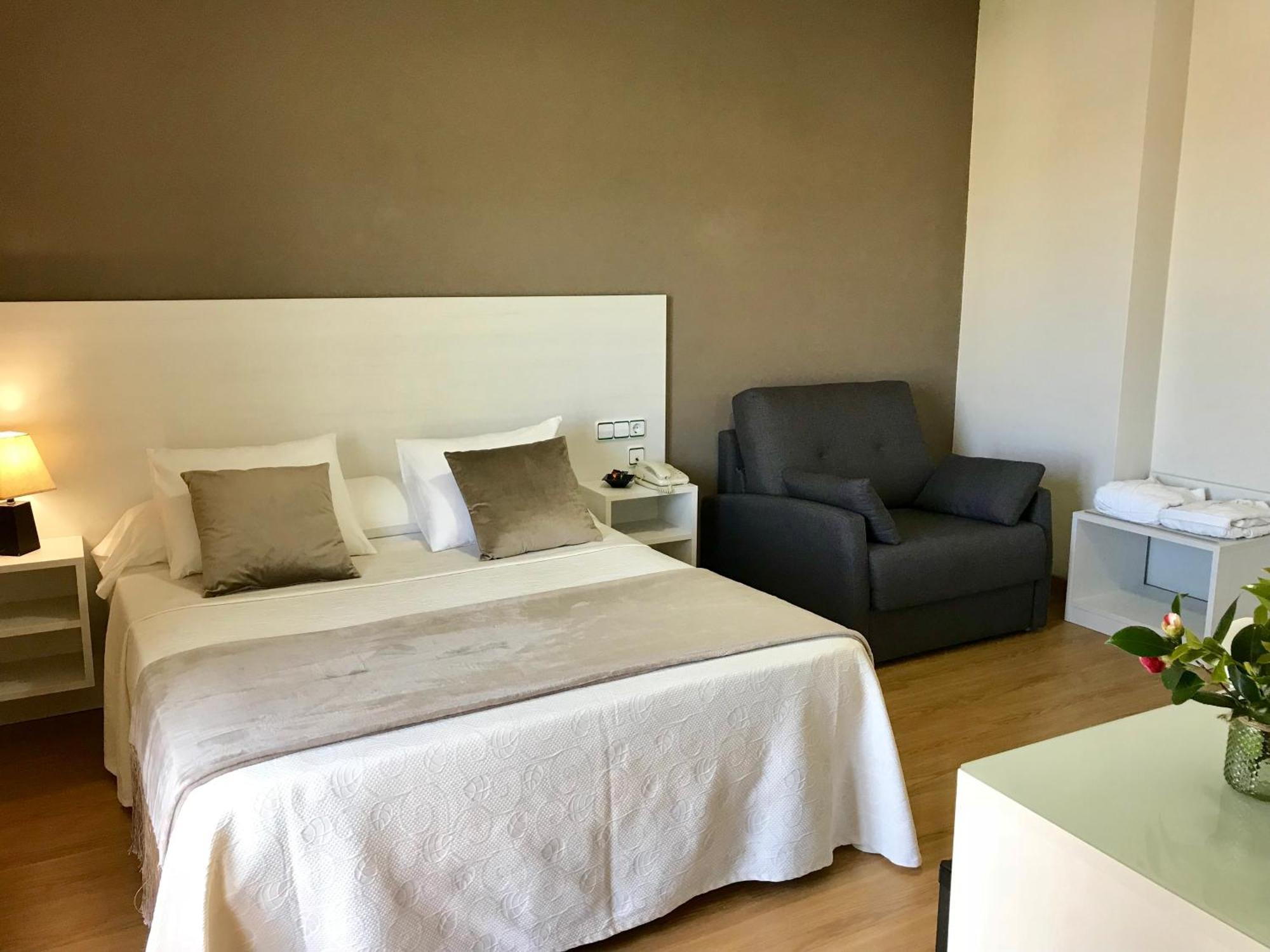 סנשנשו Hotel Nuevo Vichona חדר תמונה